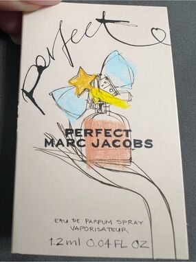 NWT PERFECT MARC JACOBS PERFUME SAMPLE